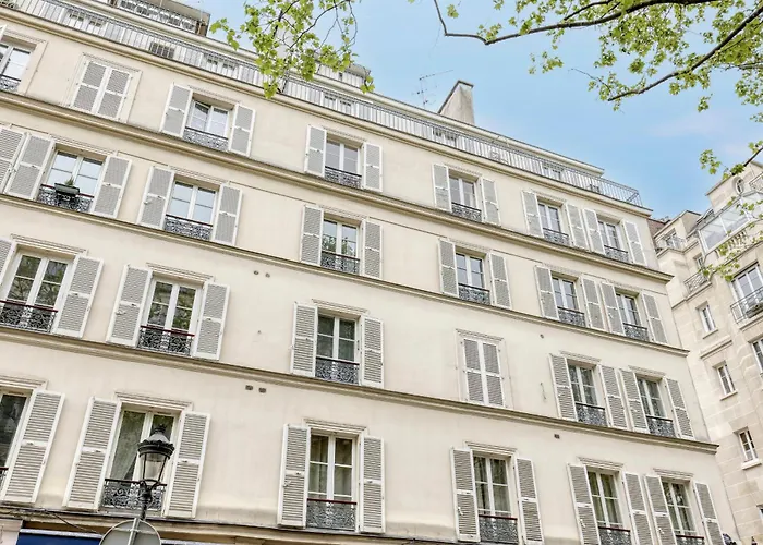 Appartement Homely & Pleasant T2 Flat In The Heart Of